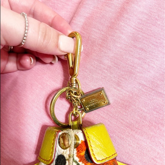 Auth. Dolce & Gabbana RARE Floral Jacket Key Case - Picture 4 of 10